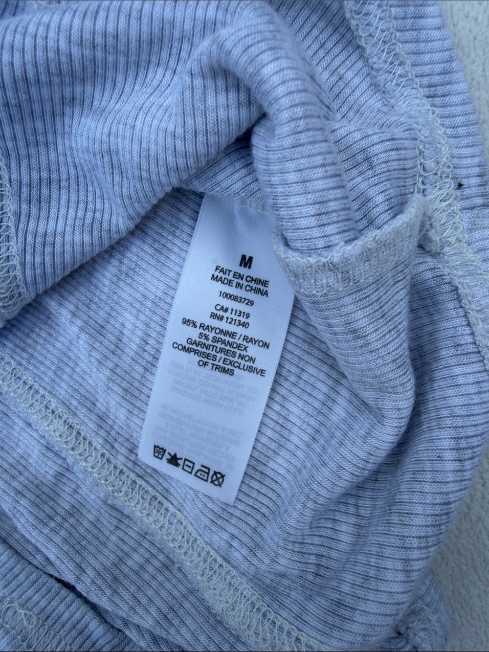 Garage Light Gray Ribbed Long-Sleeve Henley Crop Top - Picture 4 of 8